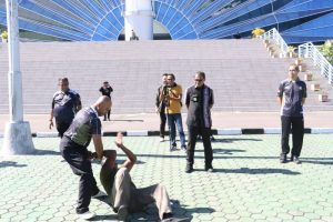 Wagub Johni Asadoma Pimpin Latihan Bela Diri Satpol PP Provinsi NTT