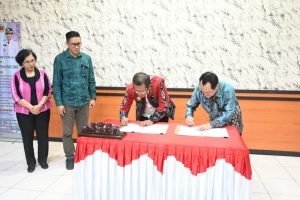 Pemkab Kupang Tandatangani MoU Dan PKS Dengan Dua Perguruan Tinggi