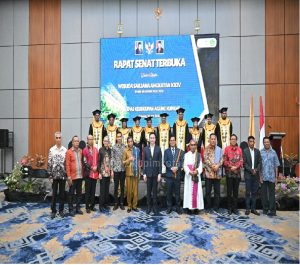 Wali Kota Kupang Bekali Lulusan STIPAS KAK dengan 4 Kunci Sukses