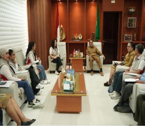 Gubernur NTT Terima Audiensi Save The Children, Bahas Respons Kemanusiaan dan Perlindungan Anak Korban Gempa Flores